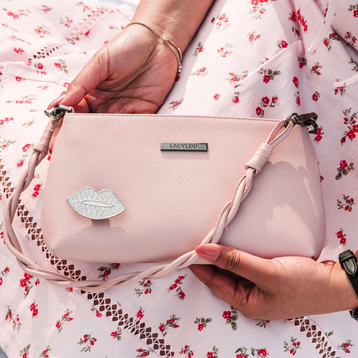 Sparkling Lips - lacyloulondon